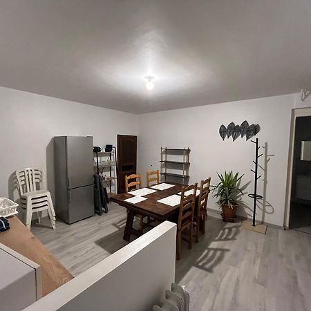Logement Neuf En Face De La Foret. Acces Cour. Bagnoles de l'Orne Normandie Buitenkant foto